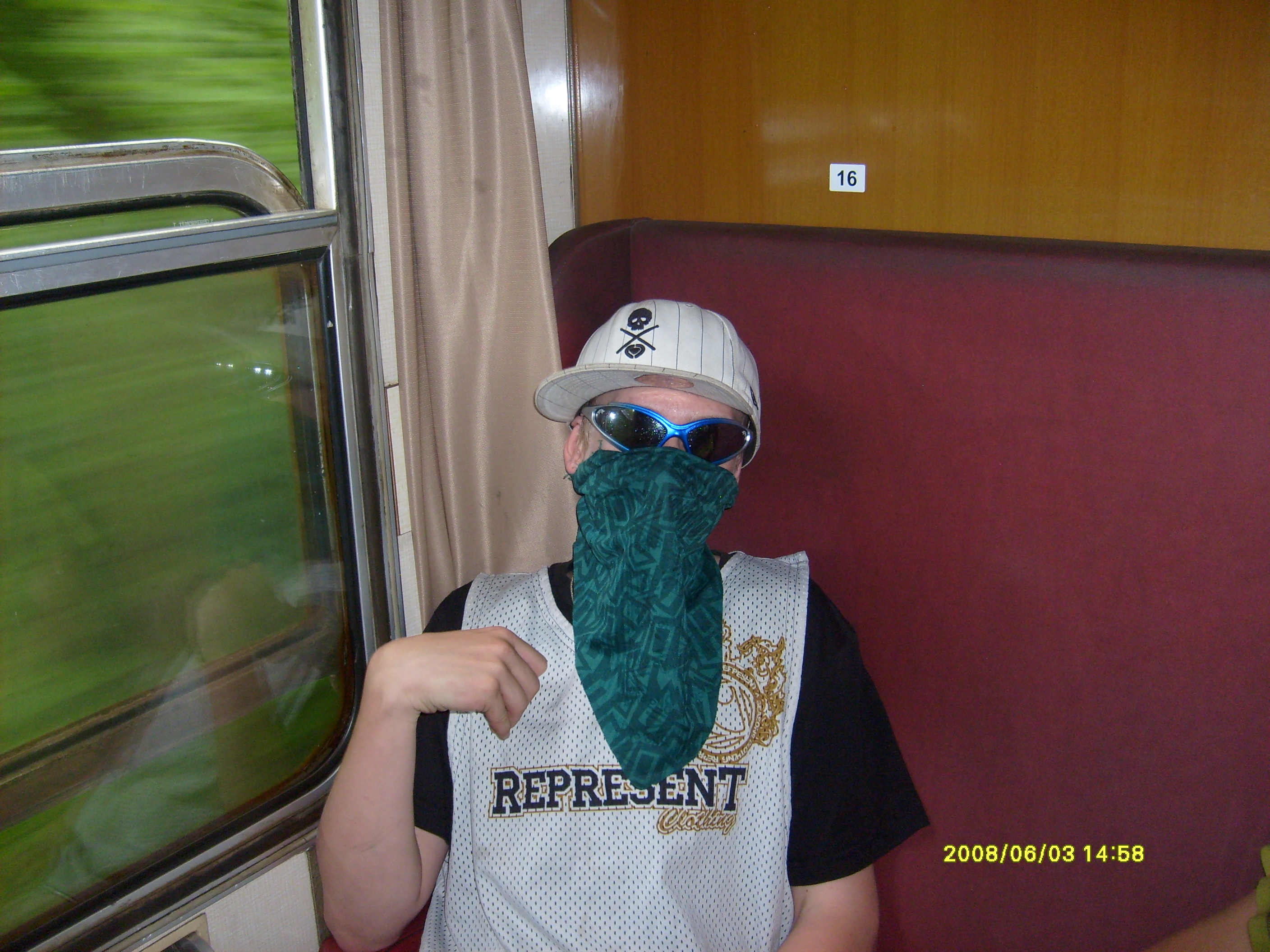 domí ve vlaku.JPG